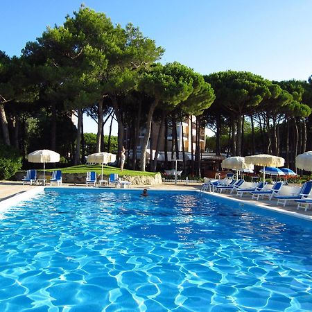 Hotel Beau Rivage Pineta Лидо-ди-Езоло Экстерьер фото